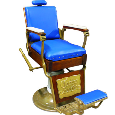 Cadeira de barbeiro na região de teresopolis